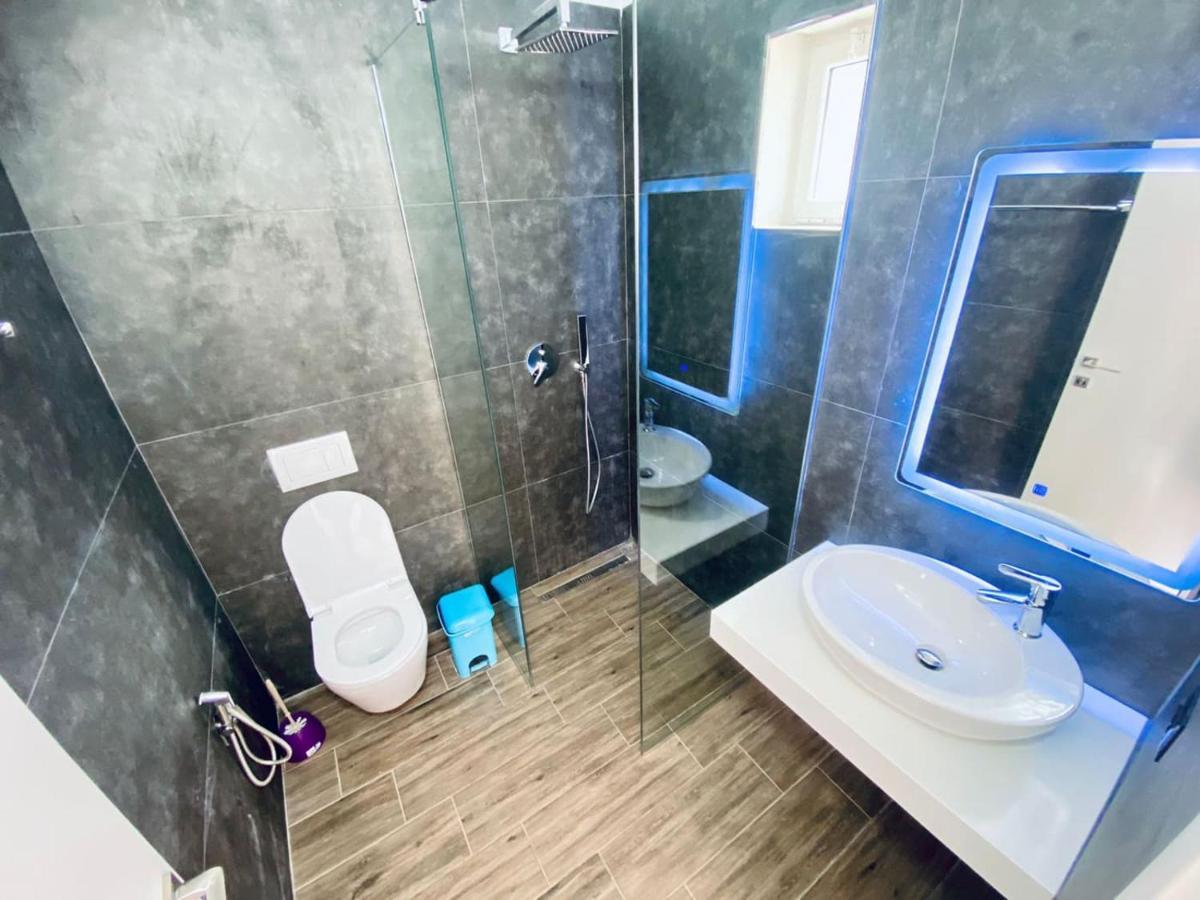 Wild Villa Apartments Σαράντα Εξωτερικό φωτογραφία
