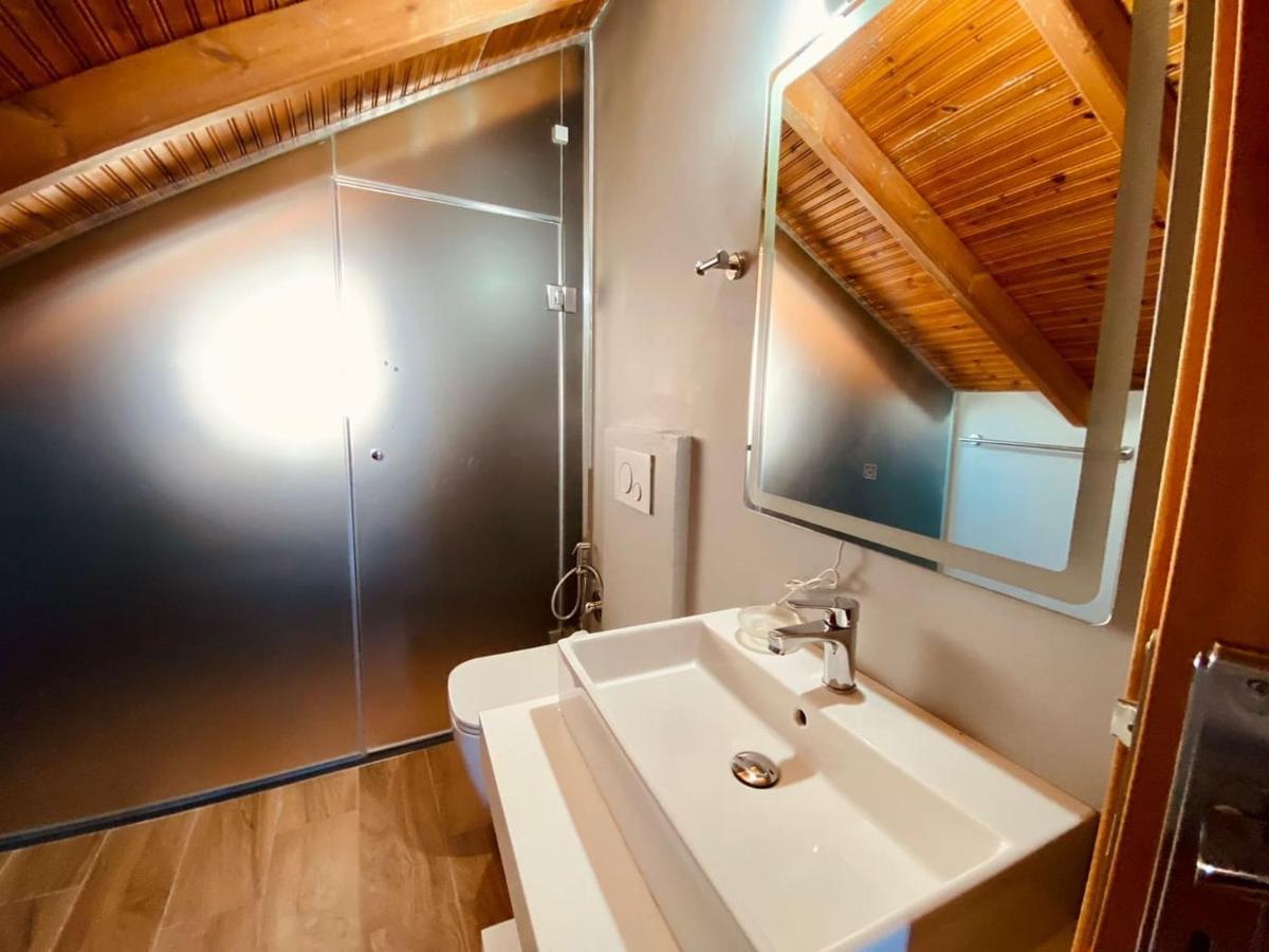 Wild Villa Apartments Σαράντα Εξωτερικό φωτογραφία