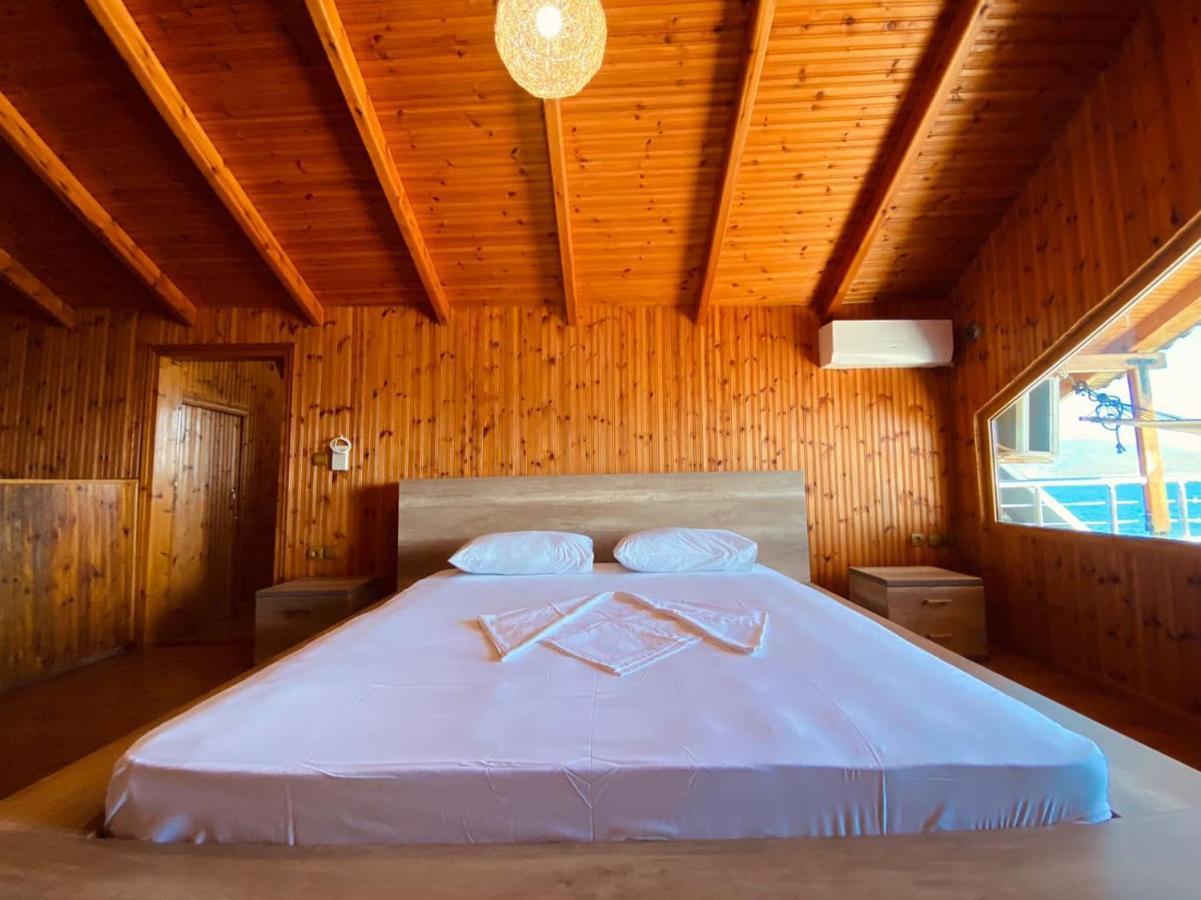 Wild Villa Apartments Σαράντα Εξωτερικό φωτογραφία