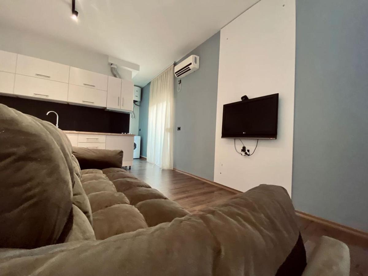 Wild Villa Apartments Σαράντα Εξωτερικό φωτογραφία